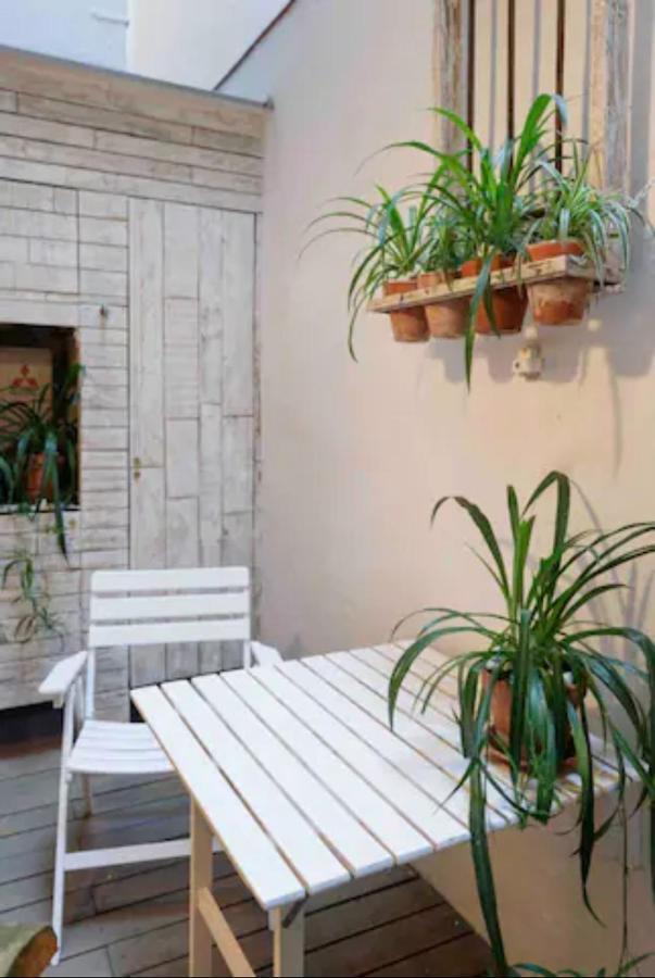 Beautiful & Cozy Apartment In The Heart Of Madrid Exterior foto