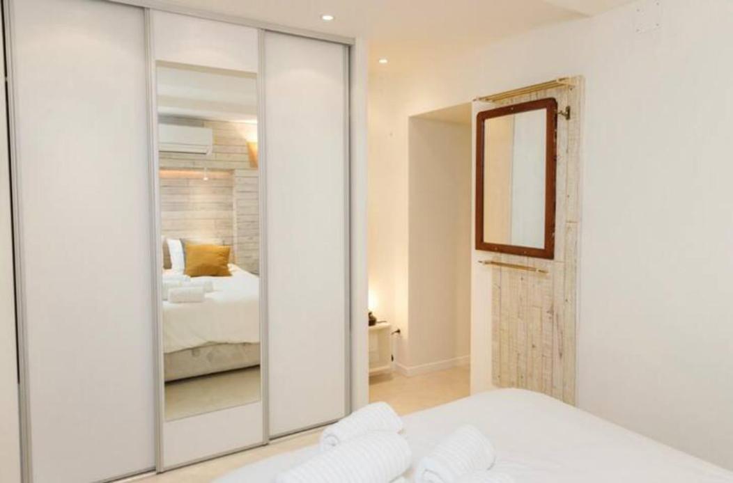 Beautiful & Cozy Apartment In The Heart Of Madrid Exterior foto